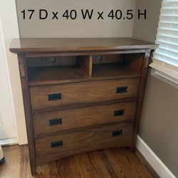 Wood Dresser 