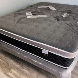 King oasis thermal comfort Europillow top 12inch Mattress !!