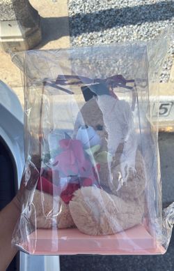 Graduation Teddy Bear with Bouquet