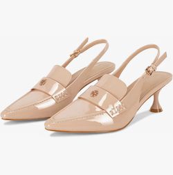 Pointed toe slingback pump