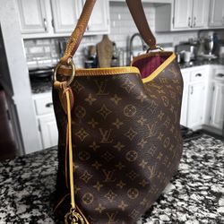 Authentic Louis Vuitton Delightful MM Monogram Bag