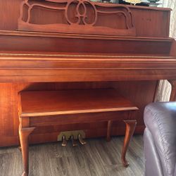 Yamaha Upright Piano 