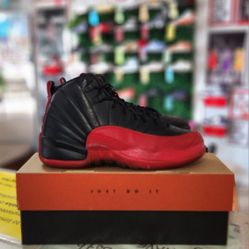Nike Air Retro Jordan 12's Flu Game 