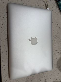 Apple MacBook Air (2017)