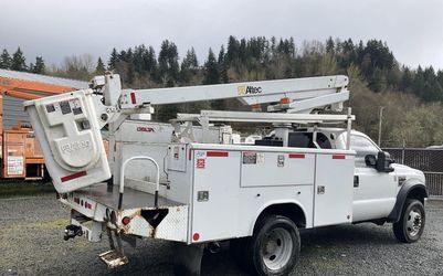 2008 Ford F450 bucket Truck