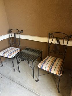 Outdoor Table And Chairs