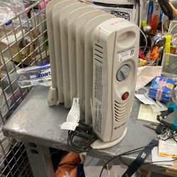 Cost way 700 Watt Radiator Heater