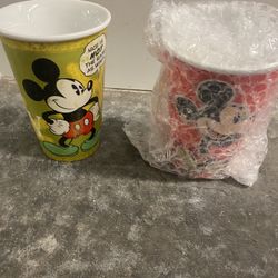 2  Disney Magic Kingdom 2020 Disney Hot Cup Ceramic Tumblers