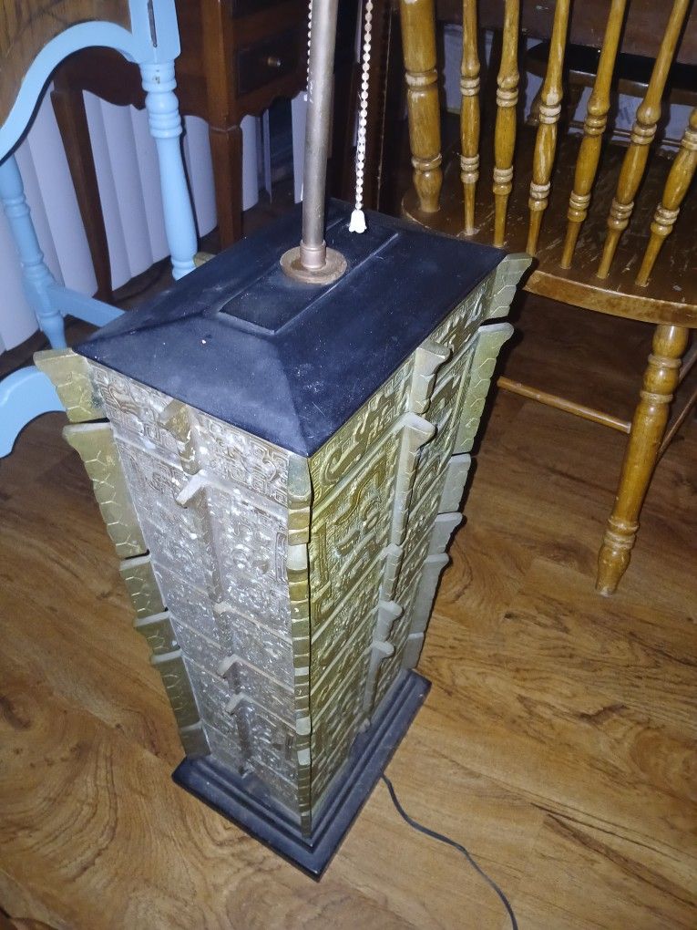 Large Monumental Archaic Bronze Lamp