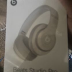 Beats Studio Pros 