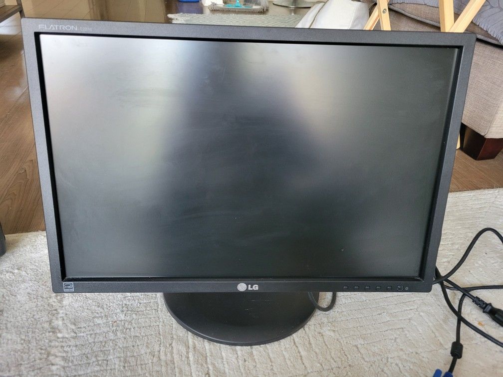 Computer Monitor 
