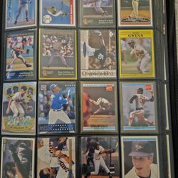 HUGE VINTAGE baseball/basketball/football Card Lot Over 400 Cards