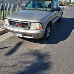 2003 GMC Sonoma