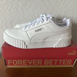Puma Corina L Sneakers (size 6, white)