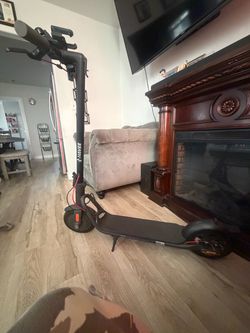 Navee scooter shoot my a price(NOT FREE)