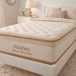 Organic Saatva Memory Foam Hybrid Mattress, size Twin XL, price $280