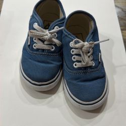 Kids Blue Converse Size 6c $15