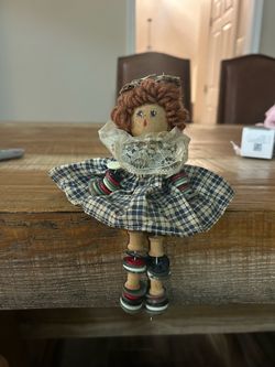 Button doll