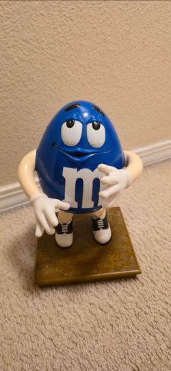 Vintage (1995) M&M's Mars Mr. Blue gumball candy dispenser