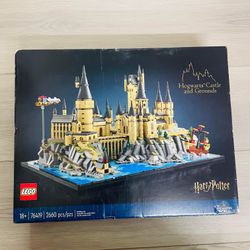 LEGO Harry Potter: Hogwarts Castle and Grounds (76419) Brand New