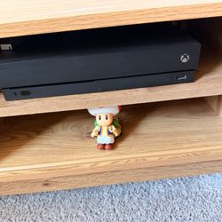 Xbox One w/ 2 controllers and games