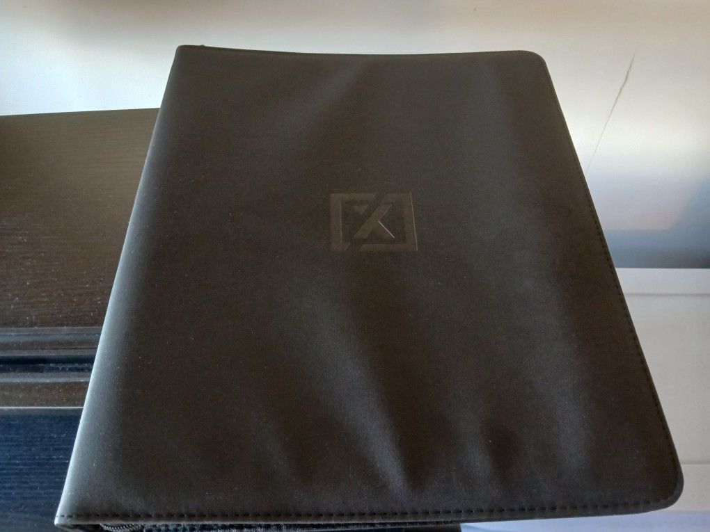 Toploader Xpro Binder