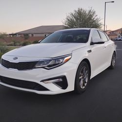 2020 KIA Optima