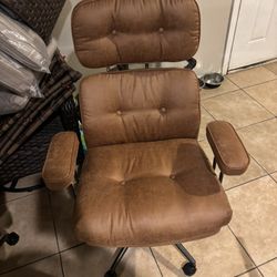 Brown Comfortable Big Man Office Chair Brand New 