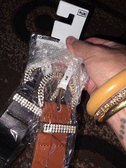 Women's belt set