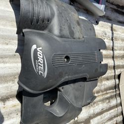 03-06 Cadillac Escalade 6.0 Engine E Piece Cover Oem