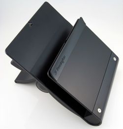 Kensington Notebook Stand SmartFit System K60722  with USB and Ethernet Ports