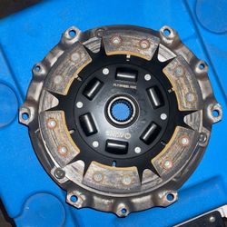 Action Clutch 