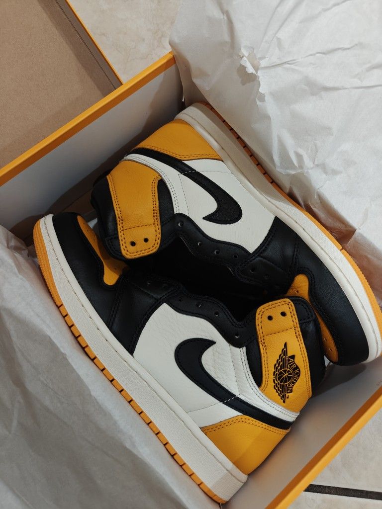 NEW Air Jordan 1 OG Taxi Size 9 Mens