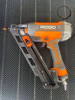 Rigid 15GA DA Angled Nail Gun
