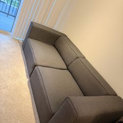 Sofa / Couch