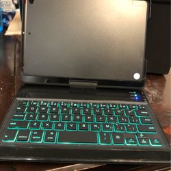 Mini Bluetooth  Keyboard 