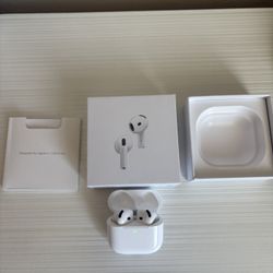 AirPods Gen 4