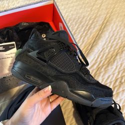 Jordan 4 
