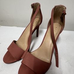 Pink Heels Size 8.5