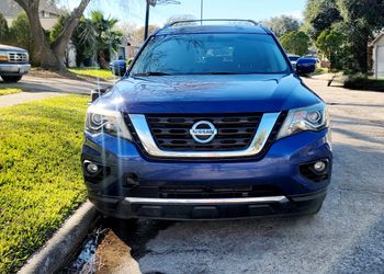 2017 Nissan Pathfinder