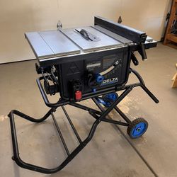 Delta Contractor Table Saw