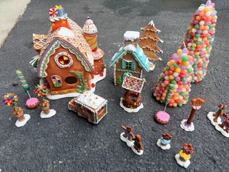 Christmas Ginger Man Village set