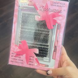 Lash Clusters 