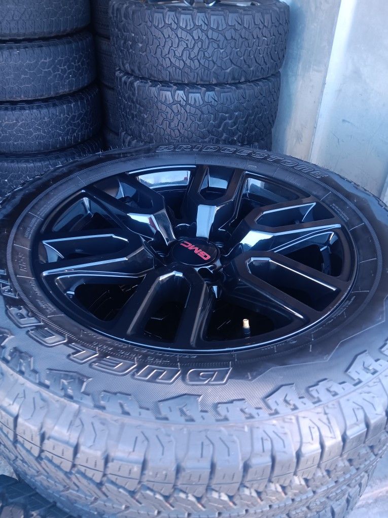 2026 NEW OEM ORIGINAL TAKEOFFS 20 INCH GMC SIERRA AT4 TIRES BRIDGESTONE ALL-TERRAIN NEW 100 % $ 1699