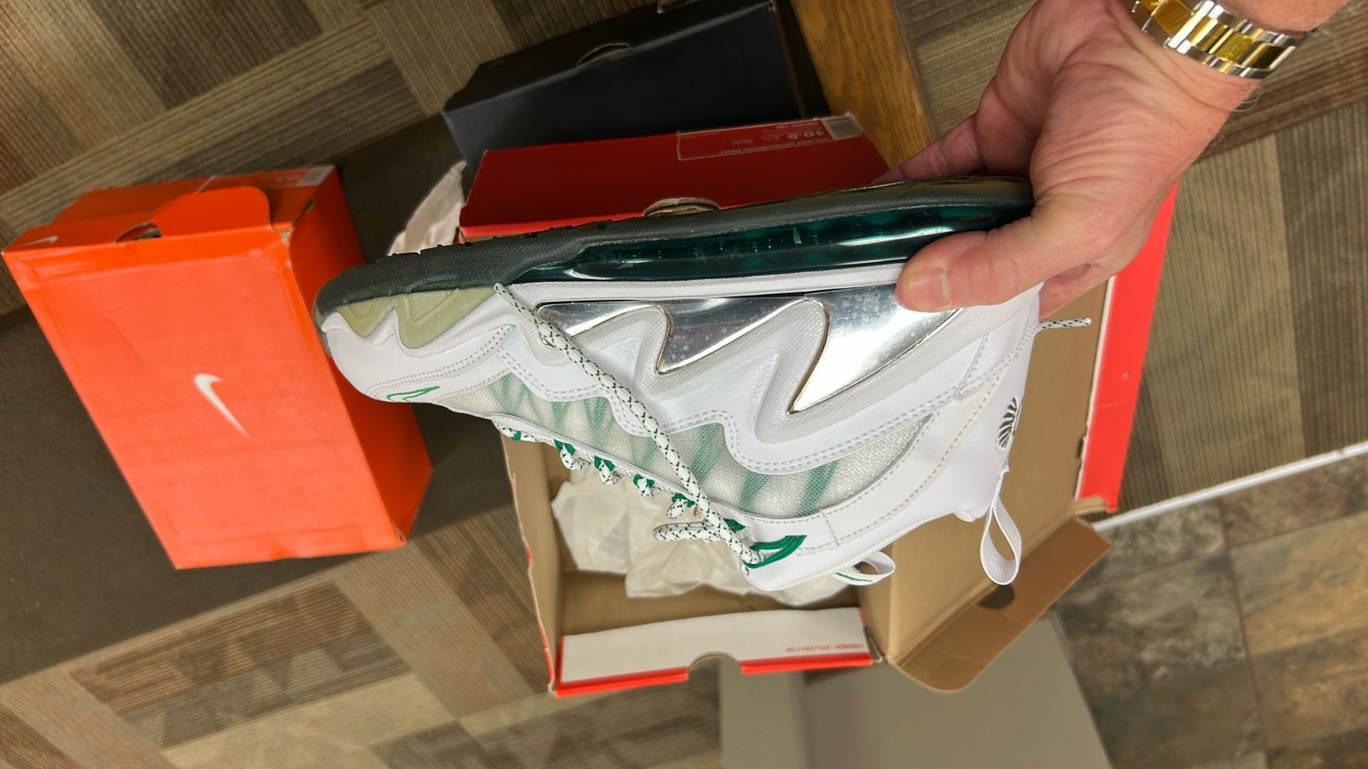 Special edition, Griffey Oregon duck high top