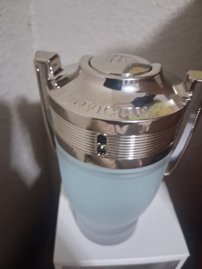 Invictus Aqua Travel Retail Exclusive Rebanne