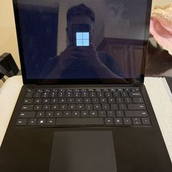 Microsoft Surface Laptop 12th Gen i7 16 GB Ram