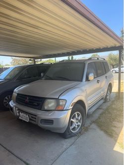 2001 Mitsubishi Montero