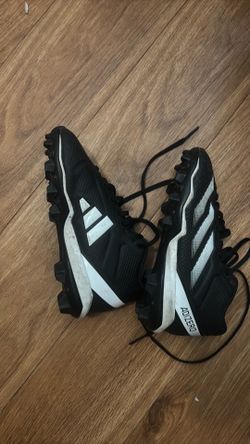 Football cleats size (2) Boys