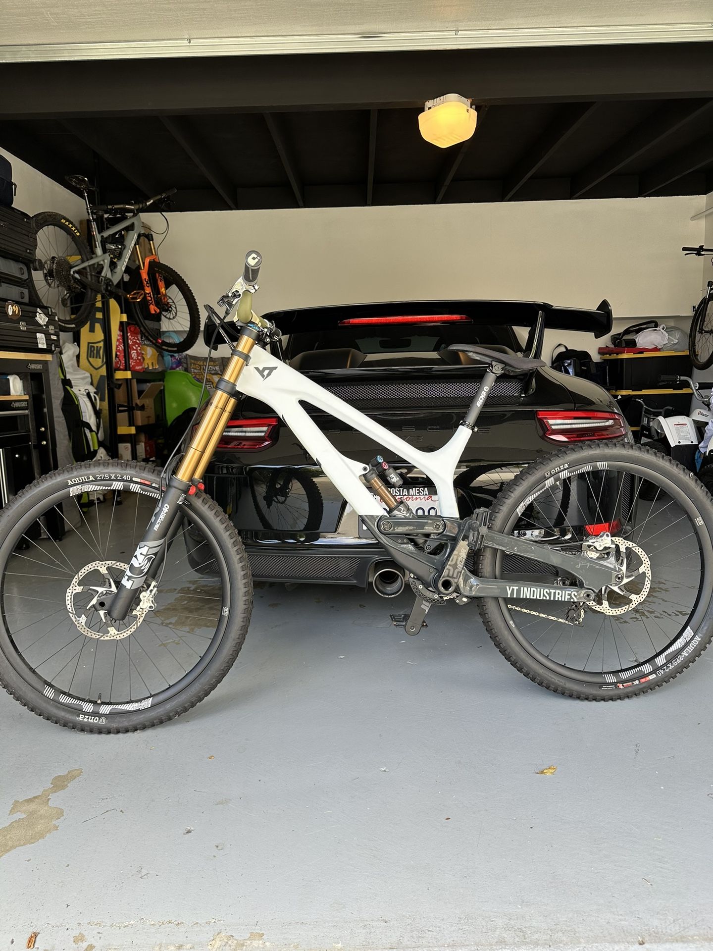 Bike Tues 27 Cf Pro 2020 YT Tues 27 CF Pro Race Downhill DH MTB For